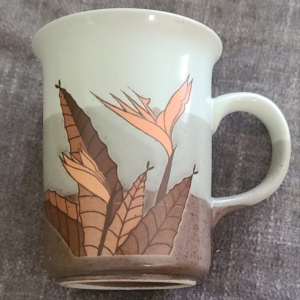 Virago Essentials Ceramic Mug Botanical Design, A Hand Poured Soy Candle